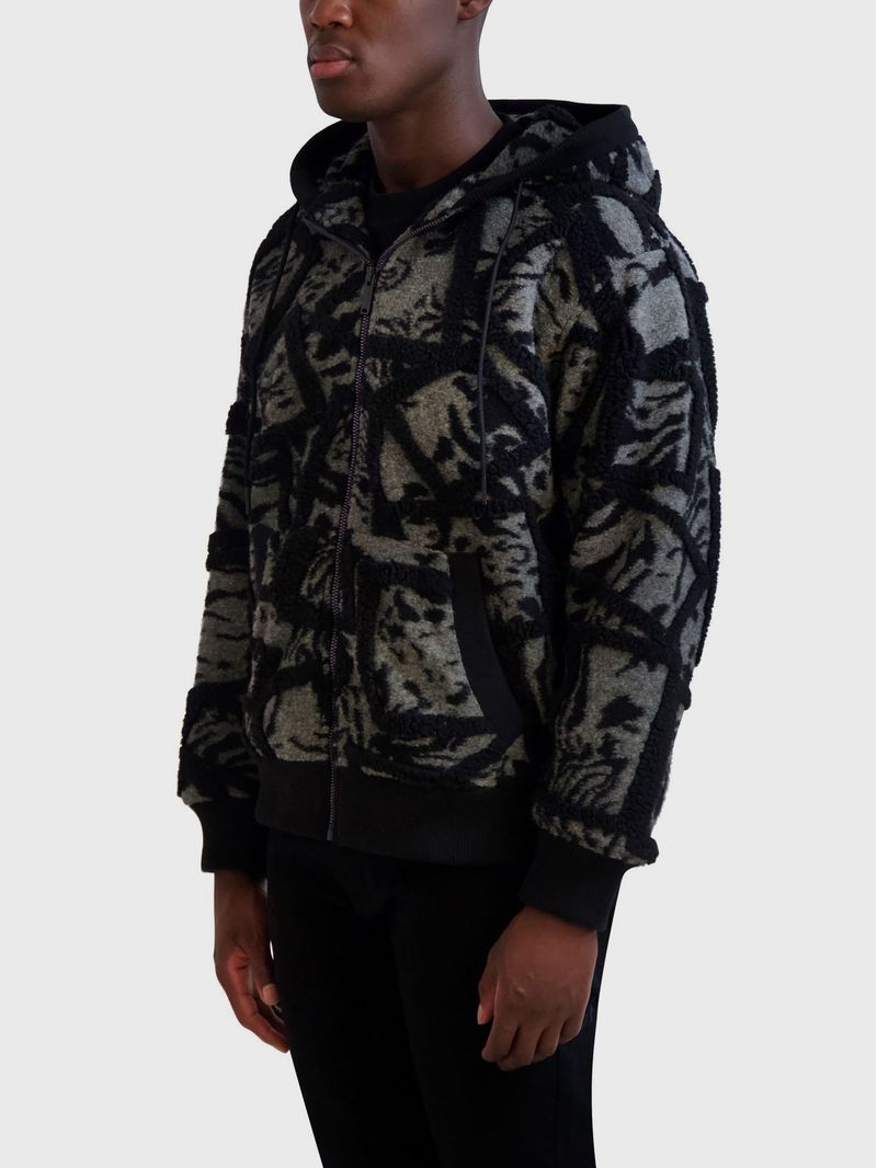 label-3