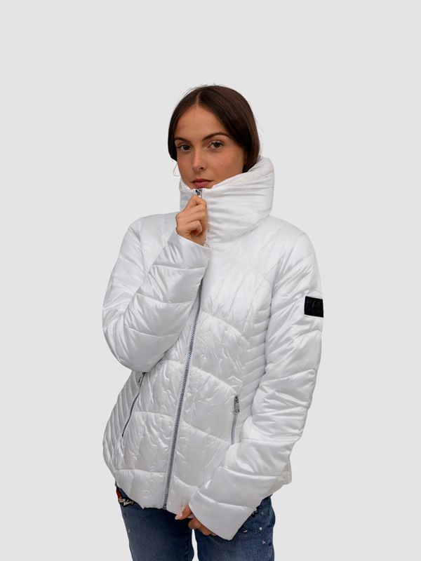Chaqueta arrugada acolchada