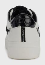 label-3