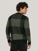 label-3