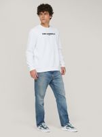 label-7