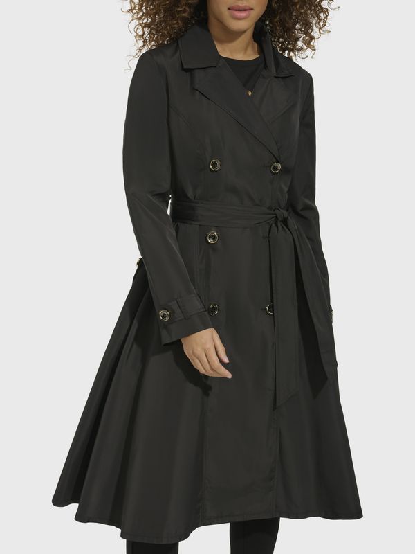 Chaqueta larga con pliegues