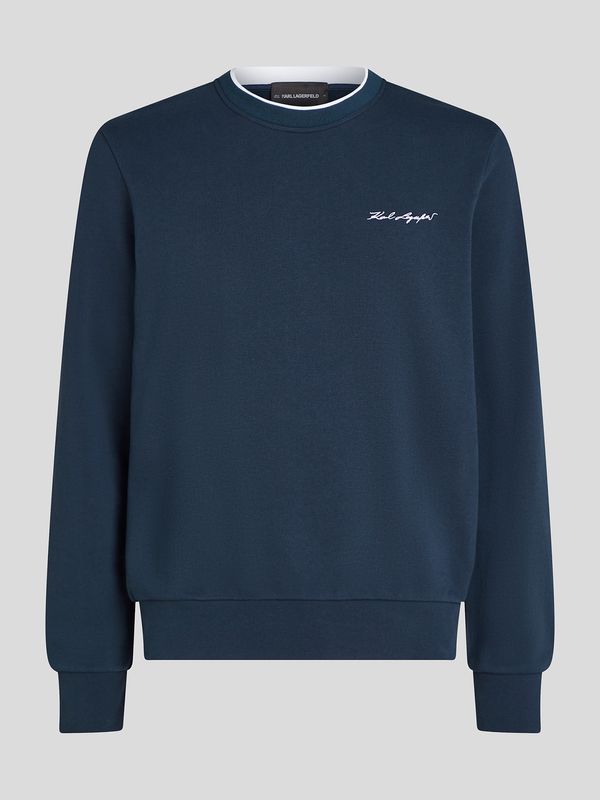 Polerón con diseño en contraste