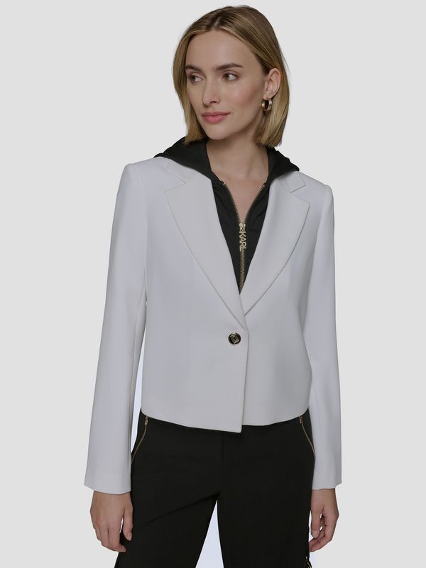 Chaqueta corta con gorro