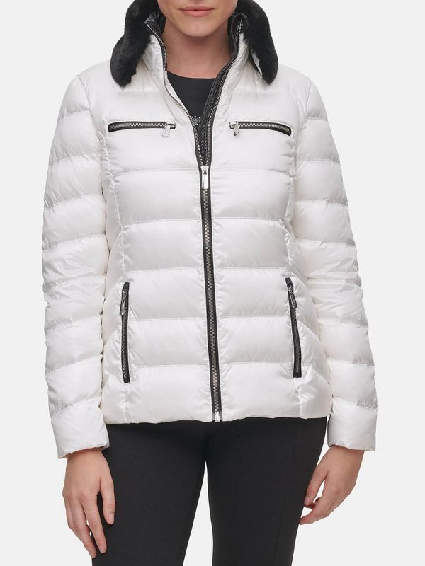 Parka con cuello de cuero sintético