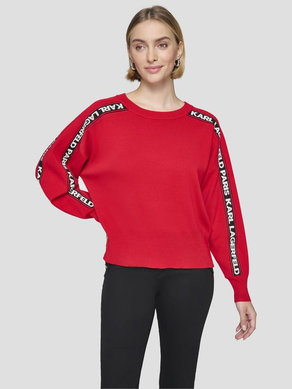 Sweater pullover con logo en las mangas