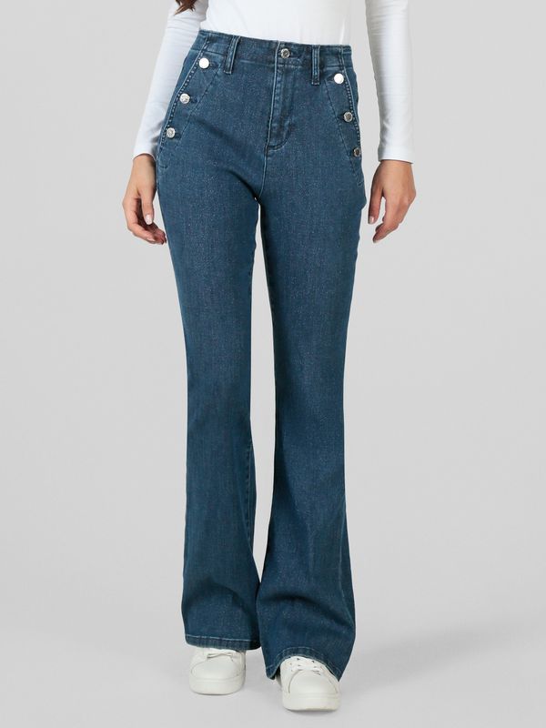 Jeans con diseño de botones