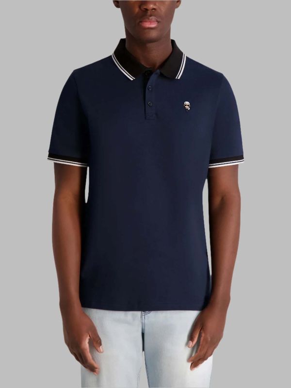 Polo con logo de parche de mini Karl