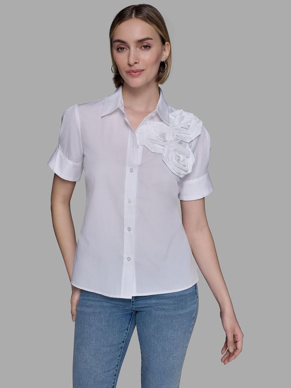 Camisa de manga corta con flor de popelina